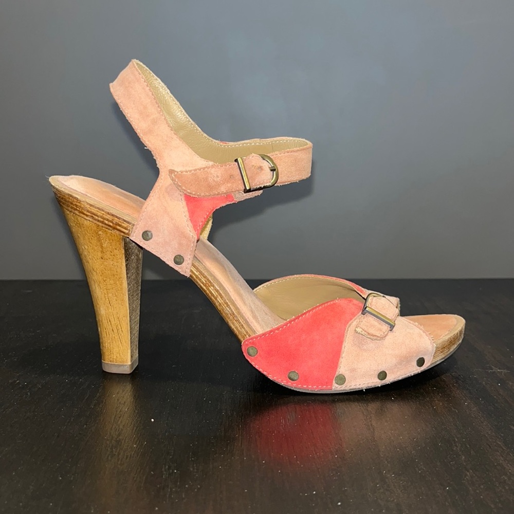 NWOT LL Bean Wooden Suede Heeled Sandal